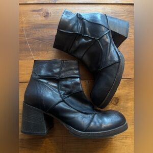 Ixos black patchwork Women's Black Leather Ankle Boots size 39